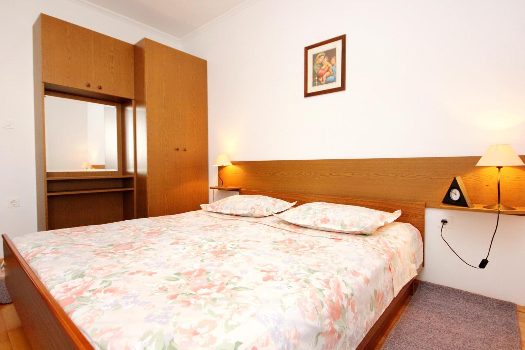 Apartments By The Sea Sevid, Trogir - 9468 Стая снимка